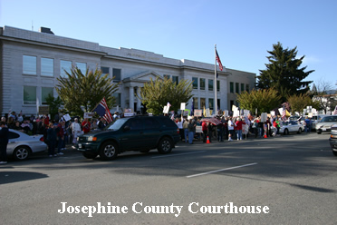 conrad grants oregon pass tea party showed support 1000 april 2010